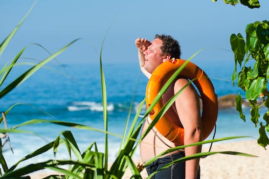 Effective Ways to Avoid Sunburn Beyond Just Relying on Sunscreen