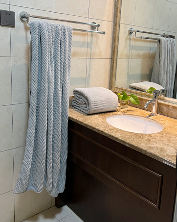 YTYC Towels,29x59 Inch Extra Large Bath Towels Sets for Bathroom - Travel With Glen