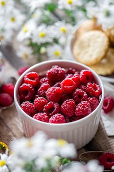 Delicious Raspberry Thumbprint Cookies