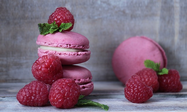 Delicious Raspberry Thumbprint Cookies