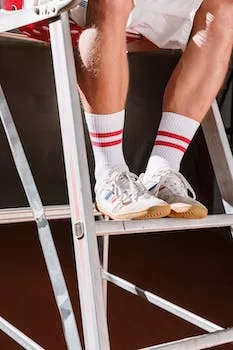 28 Travel-Friendly Men's Shoes to Shop at Nordstrom Anniversary Sale - Travel With Glen 28 Travel-Friendly Men's Shoes to Shop at Nordstrom Anniversary Sale