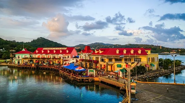 roatan travel guide