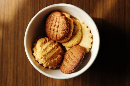 Simple Biscuits and Gravy